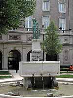 Fontaine du jardin du Palais Saint-Pierre