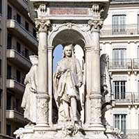 Fontaine place des Jacobins - Gerard Audran - La fontaine fut réalisée en décembre 1885 par Gaspard André (1840-1896)