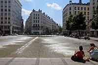 Fontaine place de la République