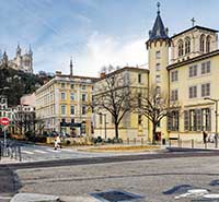 Palais Saint Jean et Fourvière vus depuis le pont Bonaparte