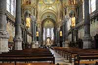 Intérieur de la Basilique de Fourvière Lyon 5ème