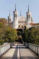 Passerelle des quatre Vents, Parc des Hauteurs - Fourvière vue depuis le parc des hauteurs