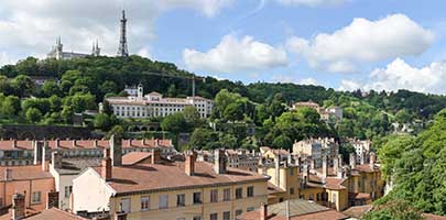 Panorama de Fourvière vu depuis La Place Rouville - La Croix Rousse