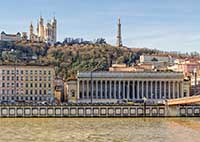 Tour Fourvière , ECAM vus depuis le quai des Célestins