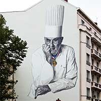 Paul Bocuse Cours Lafayette , face aux halles -  Lyon 3ème