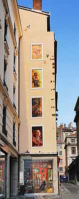 Fresque en Hommage à Tony Tollet, Peintre (Lyon 1857-1953) Rue Pareille Lyon 1er (Face à la fresque des Lyonnais) 