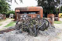 Fontaine Organique et le Bunker - Demeure du Chaos - Musée d’art contemporain -  par Thierry Ehrmann