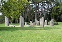 Espace des Droits de l’homme - Artchitecte: Mouchikhine, Sculpteur:Roger Garrindo - au Parc de la Tête d’Or Lyon 6ème