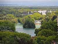 Parc vu de la caserne Saint Laurent (Place Bellevue à la Croix Rousse)