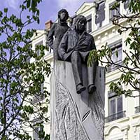 Antoine de Saint Exupéry (29 juin 1900, Lyon - 31 juillet 1944)  par Christiane Guillaubey, ouest de la Place Bellecour