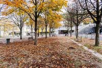 Place devant le Métro Gorge de Loup à Vaise Lyon 9ème