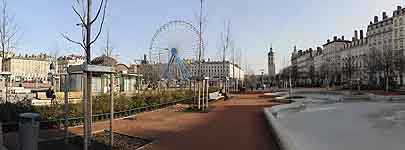 Place Bellecour coté Sud après travaux  Lyon 2ème 