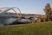 Pont Raymond Barre sur le Rhône (tramway) (2013)