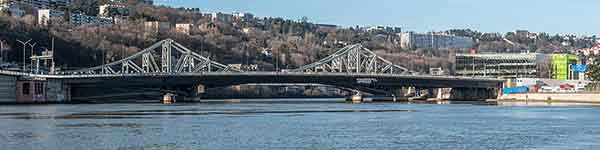 Viaduc de la Mulatière sur la Saône Lyon (Deux ponts autoroutiers et un Viaduc S.N.C.F.)(1936)