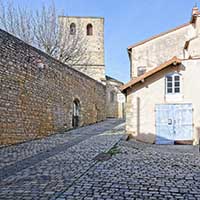 Cour du Château de Saint Cyr au Mont d’Or