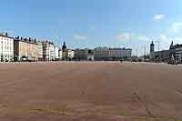 Place Bellecour Lyon 2ème (vue vers l’est)