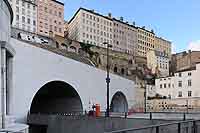 Tunnels de la Croix-Rousses coté Rhône, place Michel Servet Lyon 1er