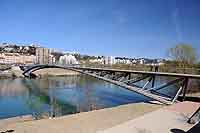 Passerelle de la Paix vue depuis le Quai Charles De Gaulle