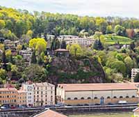 Quai Pierre-Scize et emplacement de la Pierre-Scize Lyon 5ème