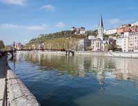 Quai Fulchiron et Eglise Saint Georges Lyon 5ème