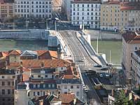 Pont Bonaparte - Quai des Célestins, Quai Tilsitt