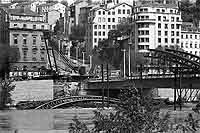 2 Mai 1983 Ancien Pont de La Boucle (Pont Winston Churchill) Démolition