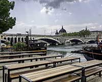 Pont Wilson sur le Rhône et Hôtel-Dieu