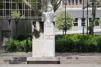 Monument aux Cuirassiers, rue du Lac Lyon 3ème