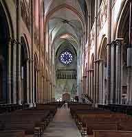 La nef vers l’ouest (fond de la Cathédrale) 