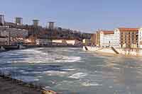 Glace sur la Saône vers les Subsistances (Fevrier 2012)