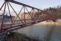 Passerelle de l’Homme de la Roche sur la Saône du quai Saint Vincent au Quai Pierre Scize