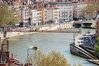 Passerelle Saint Vincent sur la Saône (dernier Pont à Chaines à Lyon)