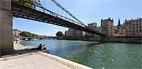 Passerelle Saint Vincent sur la Saône du quai Saint Vincent au Quai Pierre Scize (Pont à Chaines)