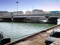 Pont Kitchener Marchand sur la Saône