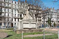 Jeanne d’Arc (1928) par Jean-Louis Chorel (1875-1946) Place Puvis de Chavannes Lyon 6ème