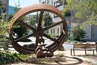 Place de la Rhodiaceta - monument aux employés de la Rhodiaceta