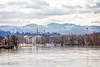 Vaise vu du sud de l’Île Barbe (Lyon 9ème)