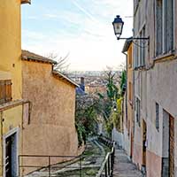 Montée des Epies depuis la Place Beauregard (Montée du Gourguillon) Lyon 5ème